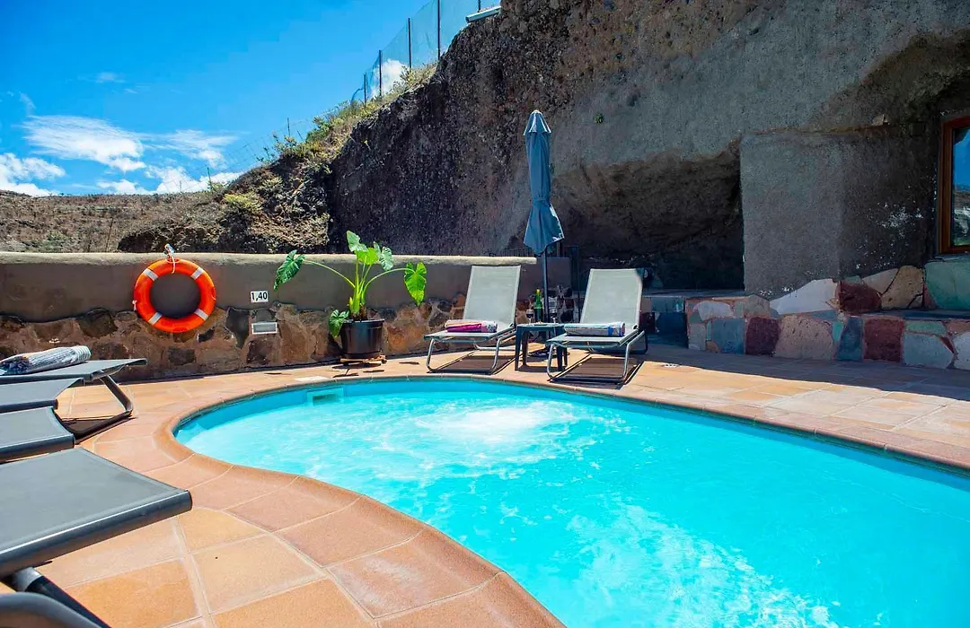 Casa Cueva El Caidero-1